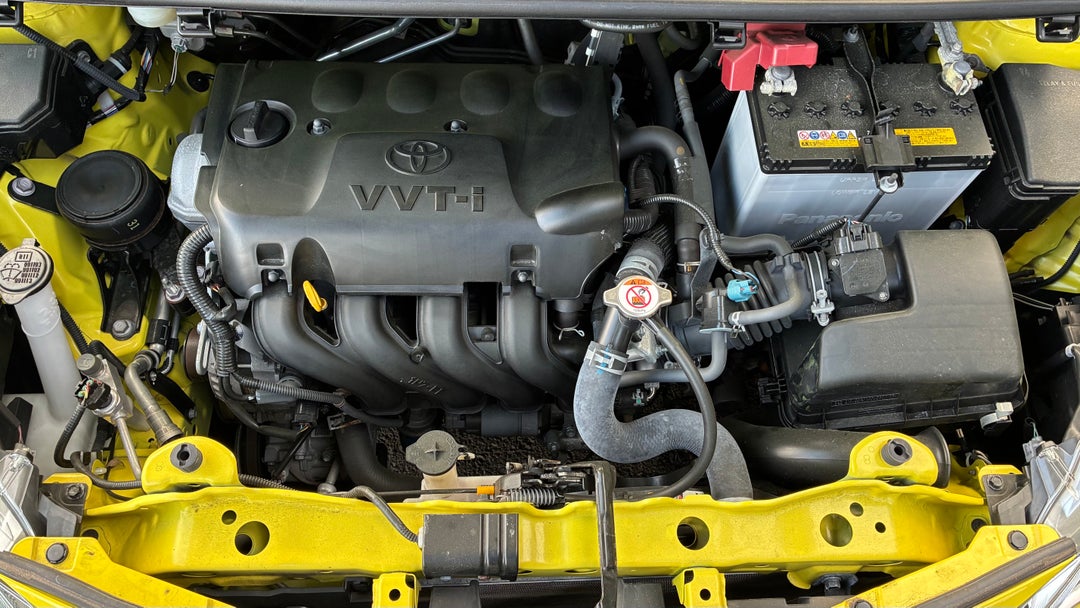 Open Bonnet (Engine)