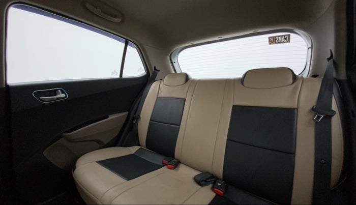 2018 Hyundai Grand i10 SPORTZ 1.2 KAPPA VTVT, Petrol, Manual, 36,284 km, Right Side Rear Door Cabin