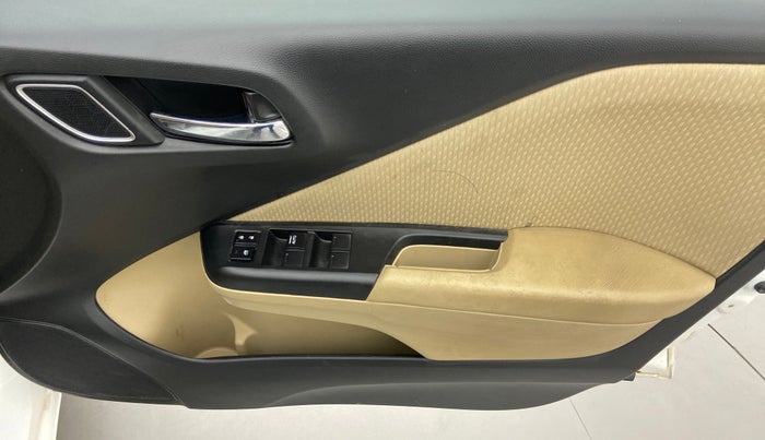 2021 Honda City V MT PETROL, Petrol, Manual, 5,785 km, Driver Side Door Panels Control