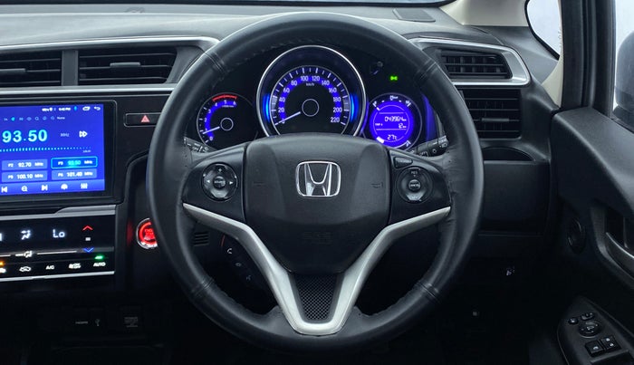 2018 Honda WR-V 1.5 i-DTEC VX MT, Diesel, Manual, 43,900 km, Steering Wheel Close Up