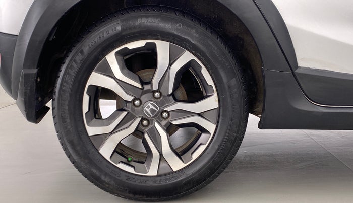 2018 Honda WR-V 1.5 i-DTEC VX MT, Diesel, Manual, 43,900 km, Right Rear Wheel
