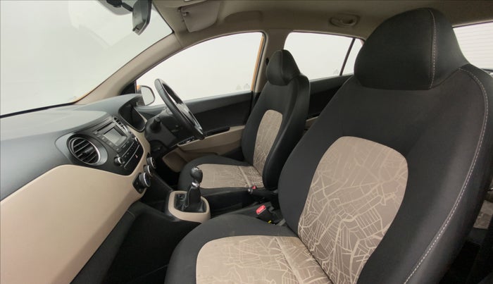 2014 Hyundai Grand i10 ASTA 1.2 KAPPA VTVT, Petrol, Manual, 28,158 km, Right Side Front Door Cabin View