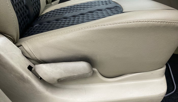 2018 Maruti Celerio VXI AGS, Petrol, Automatic, 67,429 km, Driver Side Adjustment Panel