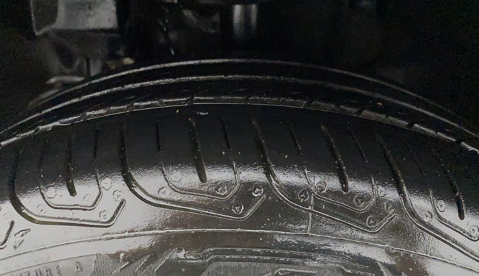 2022 Tata TIGOR XZ PLUS CNG, CNG, Manual, 24,059 km, Left Front Tyre Tread