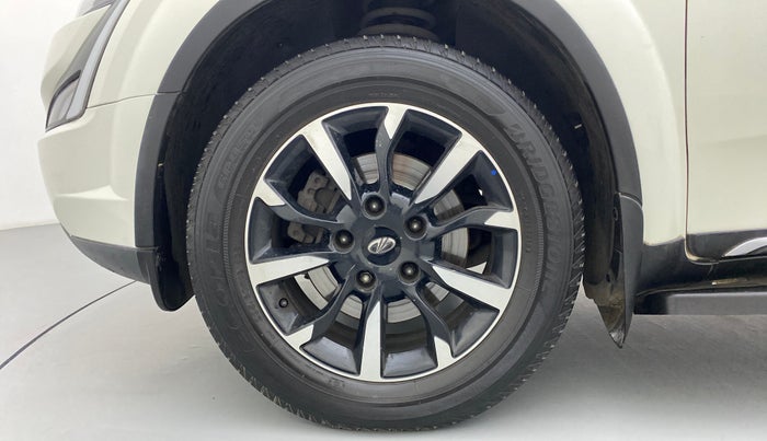 2019 Mahindra XUV500 W11 AT, Diesel, Automatic, 84,003 km, Left Front Wheel