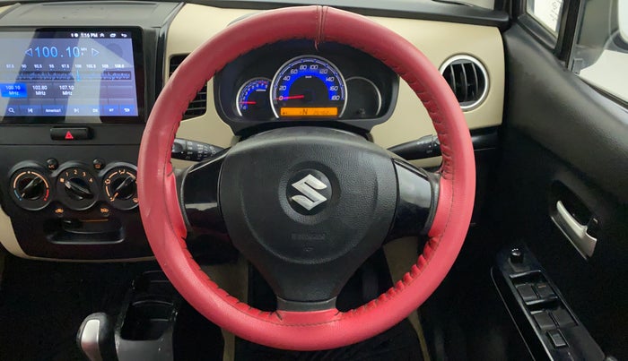 2017 Maruti Wagon R 1.0 VXI + (O) AMT, Petrol, Automatic, 26,462 km, Steering Wheel Close Up