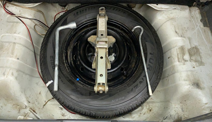 2015 Maruti Alto 800 LXI, Petrol, Manual, 58,395 km, Spare Tyre