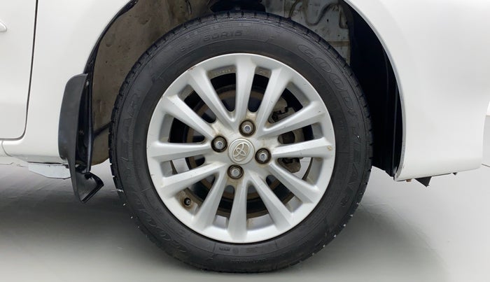 2011 Toyota Etios V, Petrol, Manual, 47,171 km, Right Front Wheel