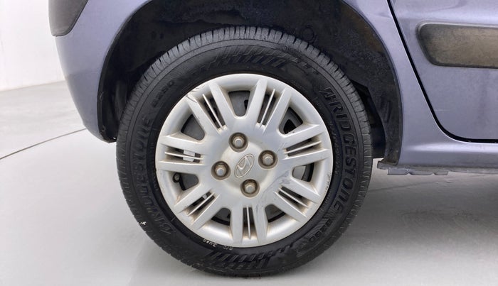 2010 Hyundai Santro Xing GLS, Petrol, Manual, 74,943 km, Right Rear Wheel