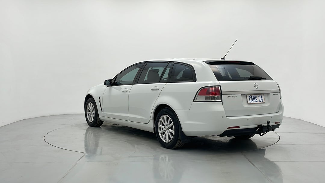 Left Back Diagonal (45- Degree) View