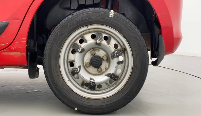 2019 Maruti Swift LXI D, CNG, Manual, 77,236 km, Left Rear Wheel