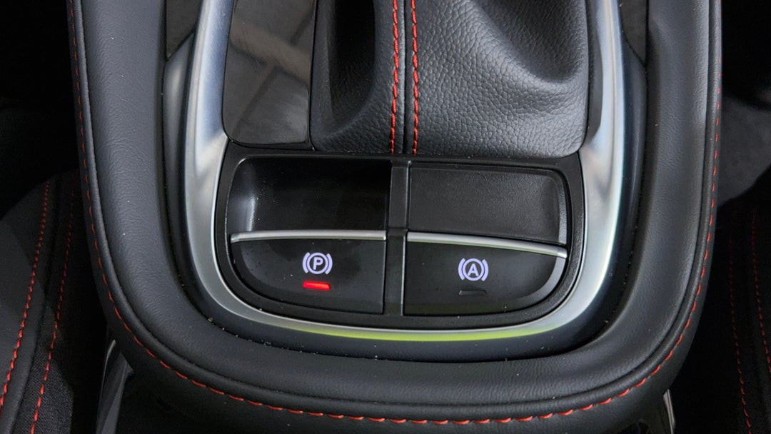 2025 MG Zst Vibe, Automatic, 2366 km, Handbrake