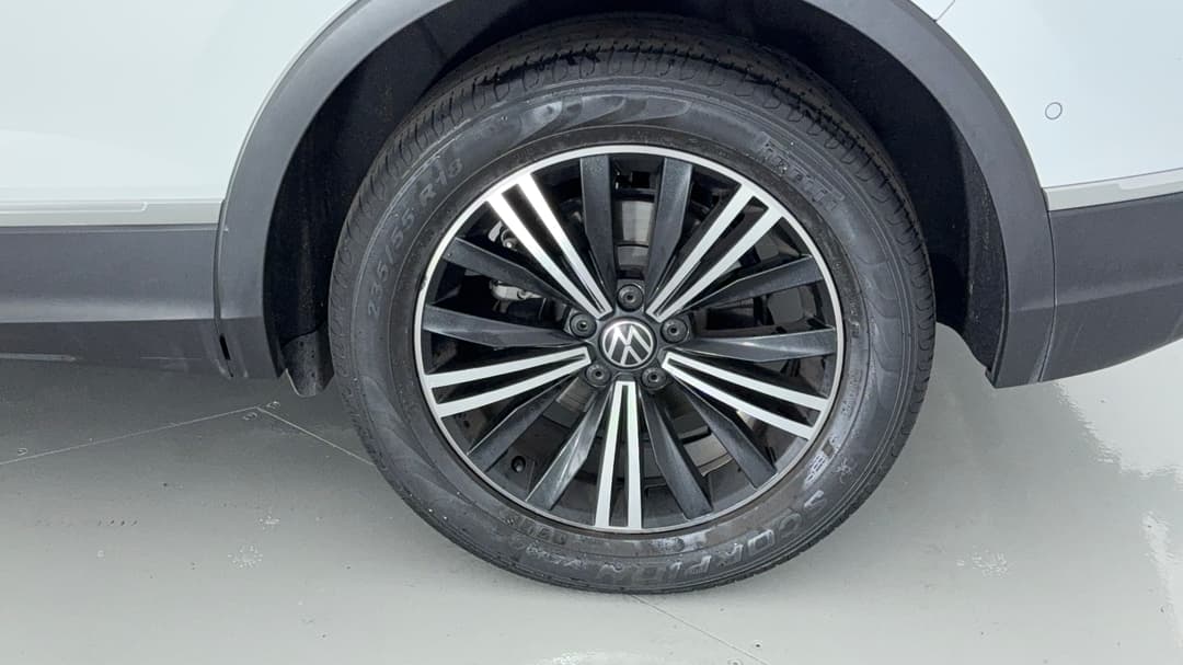 2021 Volkswagen Tiguan 132tsi Life, Automatic, 74183 km, Left Rear Wheel