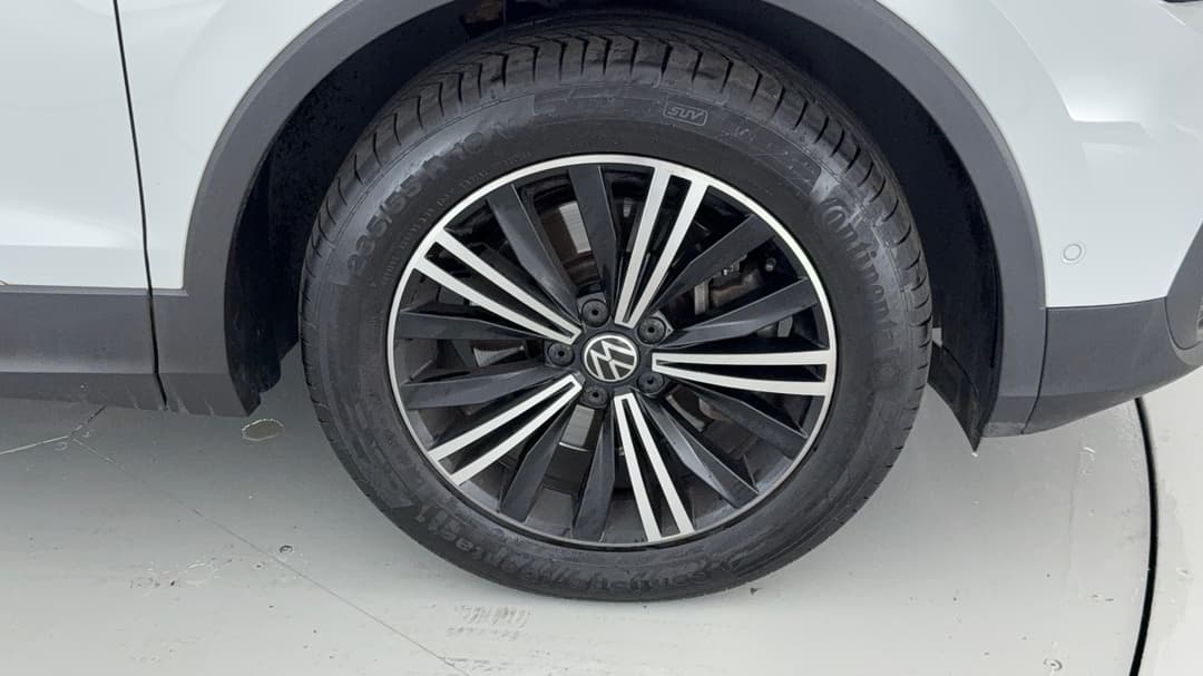 2021 Volkswagen Tiguan 132tsi Life, Automatic, 74183 km, Right Front Wheel