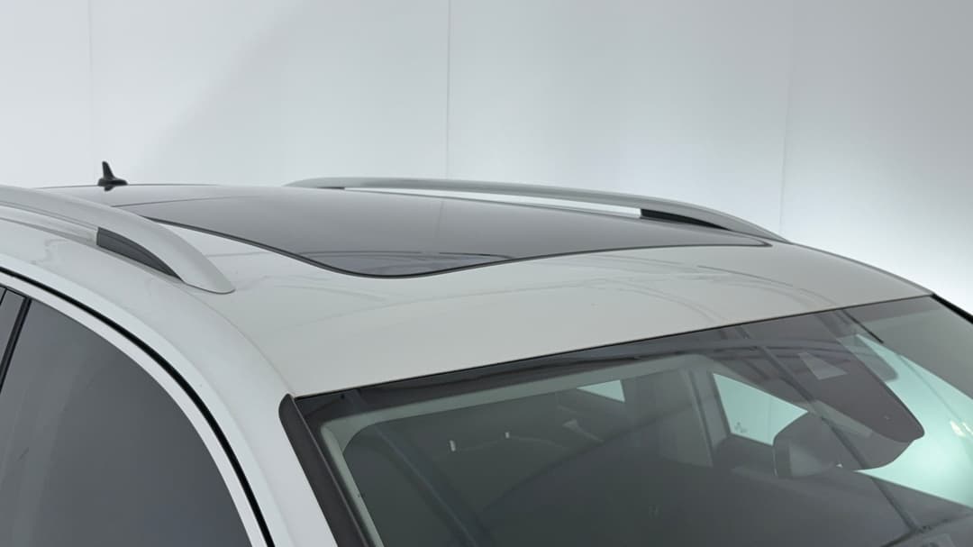 2021 Volkswagen Tiguan 132tsi Life, Automatic, 74183 km, Roof/Sunroof View