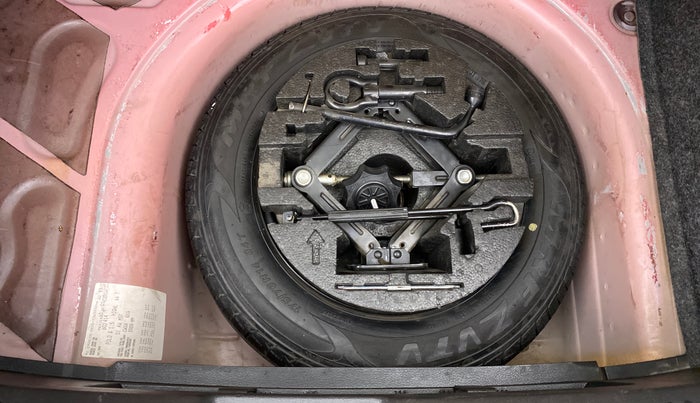 2015 Volkswagen Polo HIGHLINE1.5L DIESEL, Diesel, Manual, 68,124 km, Spare Tyre