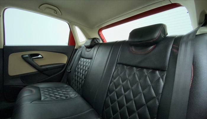 2015 Volkswagen Polo HIGHLINE1.5L DIESEL, Diesel, Manual, 68,124 km, Right Side Rear Door Cabin