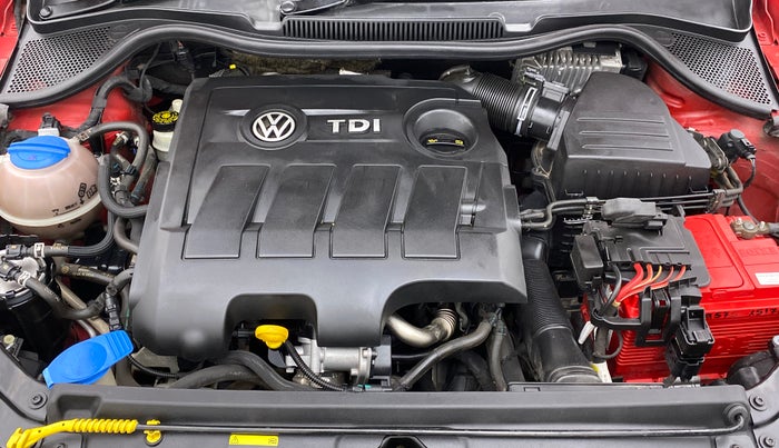 2015 Volkswagen Polo HIGHLINE1.5L DIESEL, Diesel, Manual, 68,124 km, Open Bonet