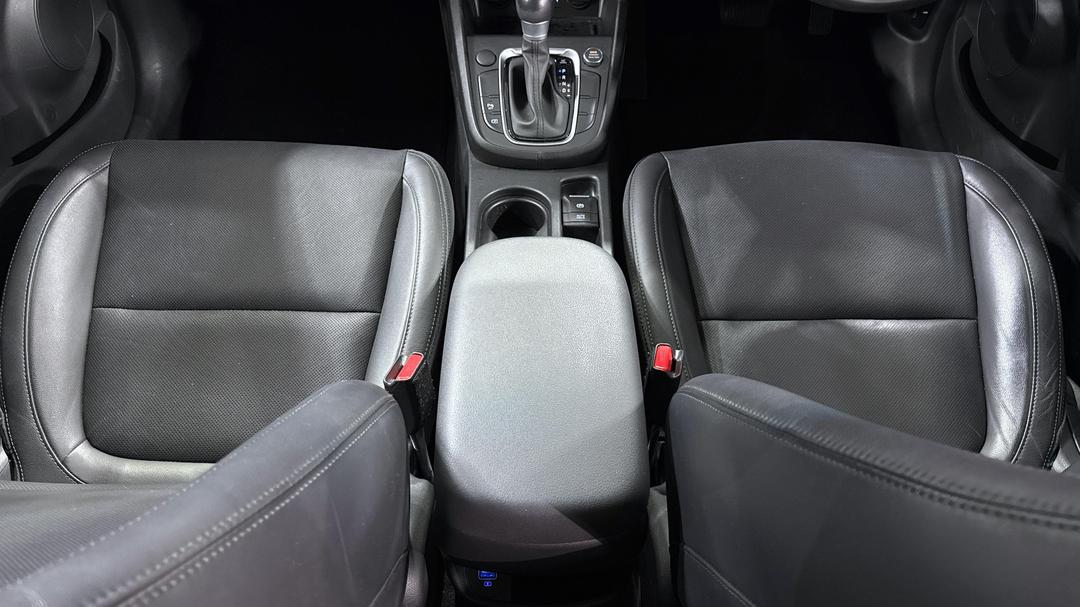 2022 Hyundai Kona Elite (FWD), Automatic, 24384 km, Center Console