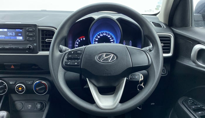 2021 Hyundai VENUE S MT 1.2 KAPPA, Petrol, Manual, 11,180 km, Steering Wheel Close Up