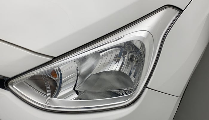 2017 Hyundai Grand i10 Sportz(O) 1.2 MT, Petrol, Manual, 28,771 km, Left headlight - Daytime running light not functional