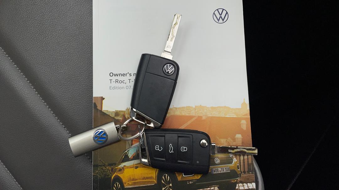 2020 Volkswagen T-roc 110tsi, Automatic, 25964 km, Key Close-up