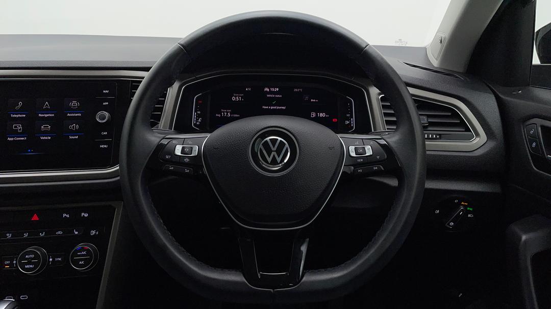 2020 Volkswagen T-roc 110tsi, Automatic, 25964 km, Steering Wheel Close-up