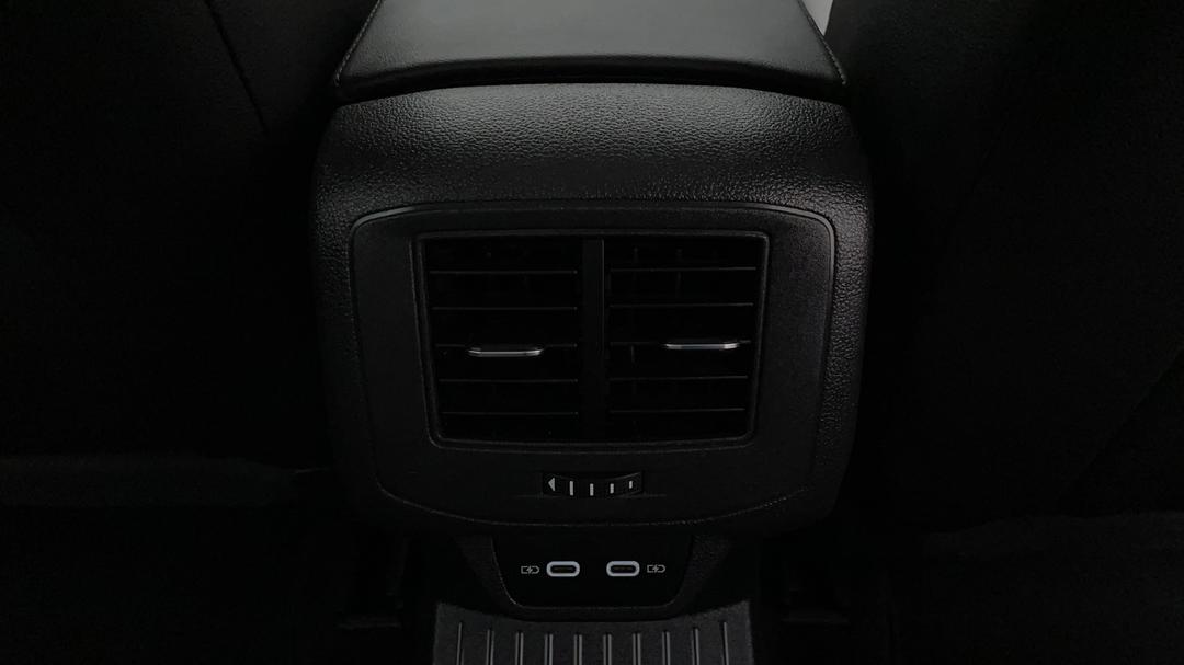 2020 Volkswagen T-roc 110tsi, Automatic, 25964 km, Rear A/C Vent
