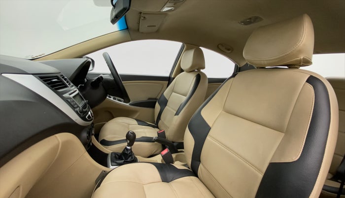 2013 Hyundai Verna FLUIDIC 1.4 VTVT, Petrol, Manual, 92,231 km, Right Side Front Door Cabin
