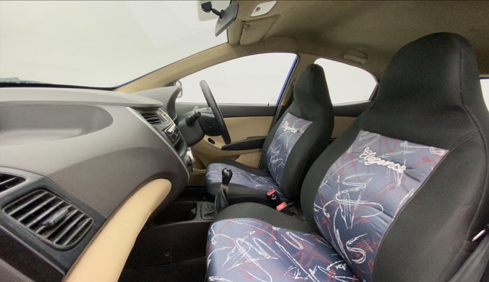 2017 Hyundai Eon ERA +, Petrol, Manual, 90,880 km, Right Side Front Door Cabin