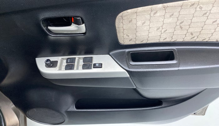 2014 Maruti Wagon R 1.0 VXI, Petrol, Manual, 52,782 km, Driver Side Door Panels Control