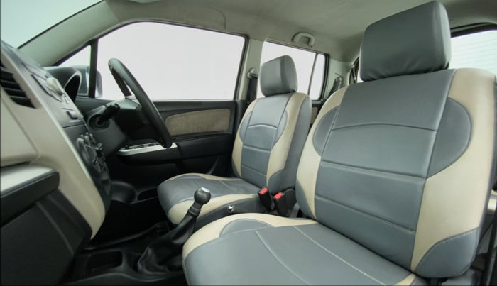 2014 Maruti Wagon R 1.0 VXI, Petrol, Manual, 52,782 km, Right Side Front Door Cabin