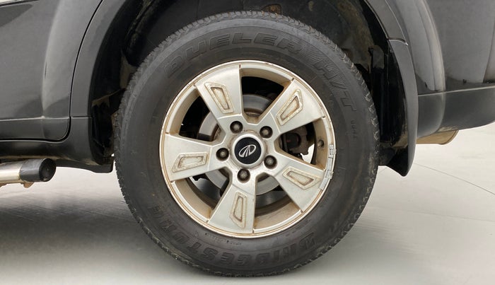 2013 Mahindra XUV500 W8, Diesel, Manual, 80,620 km, Left Rear Wheel