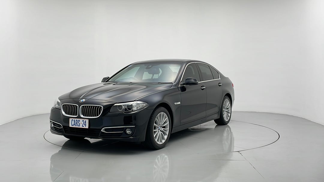 Left Front Diagonal (45- Degree) View