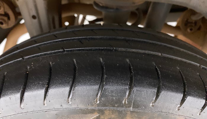 2019 Maruti Alto VXI, Petrol, Manual, 63,072 km, Right Rear Tyre Tread