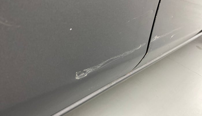 2019 Maruti Alto VXI, Petrol, Manual, 63,072 km, Right rear door - Minor scratches