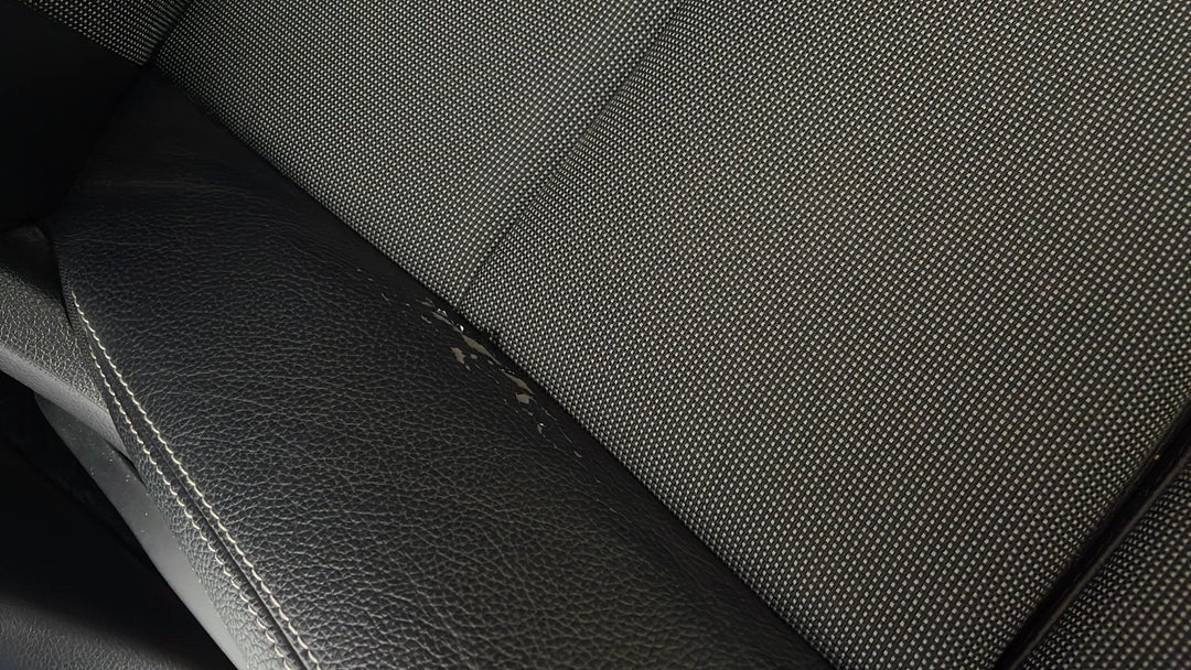 2017 Mercedes-benz A180 A180, Automatic, 57571 km, Seats Front RHS Wear