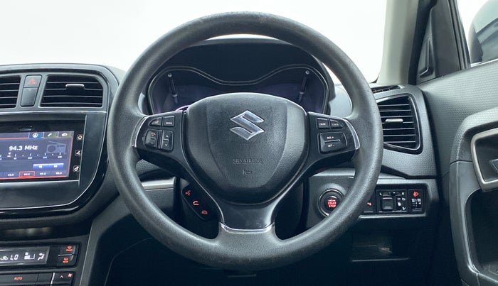 2016 Maruti Vitara Brezza ZDI PLUS, Diesel, Manual, 63,436 km, Steering Wheel Close Up