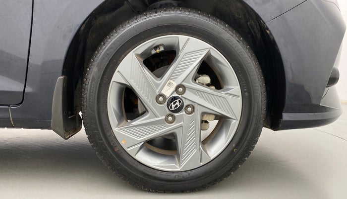 2021 Hyundai Verna SX PETROL MT, Petrol, Manual, 2,664 km, Right Front Wheel