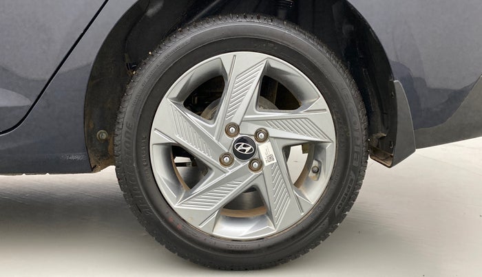 2021 Hyundai Verna SX PETROL MT, Petrol, Manual, 2,664 km, Left Rear Wheel