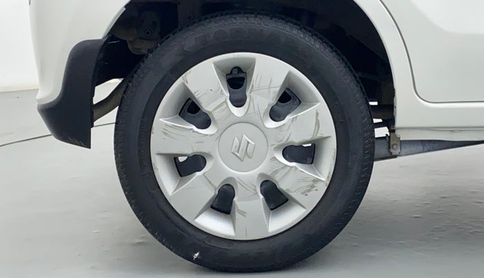 2017 Maruti Alto K10 VXI P, Petrol, Manual, 27,436 km, Right Rear Wheel