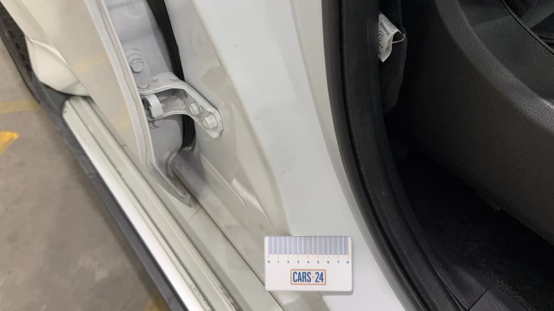 2022 Mitsubishi Pajero Sport Gsr (4WD) 7 Seat, Automatic, 108886 km, Door Sills Front RHS Dent