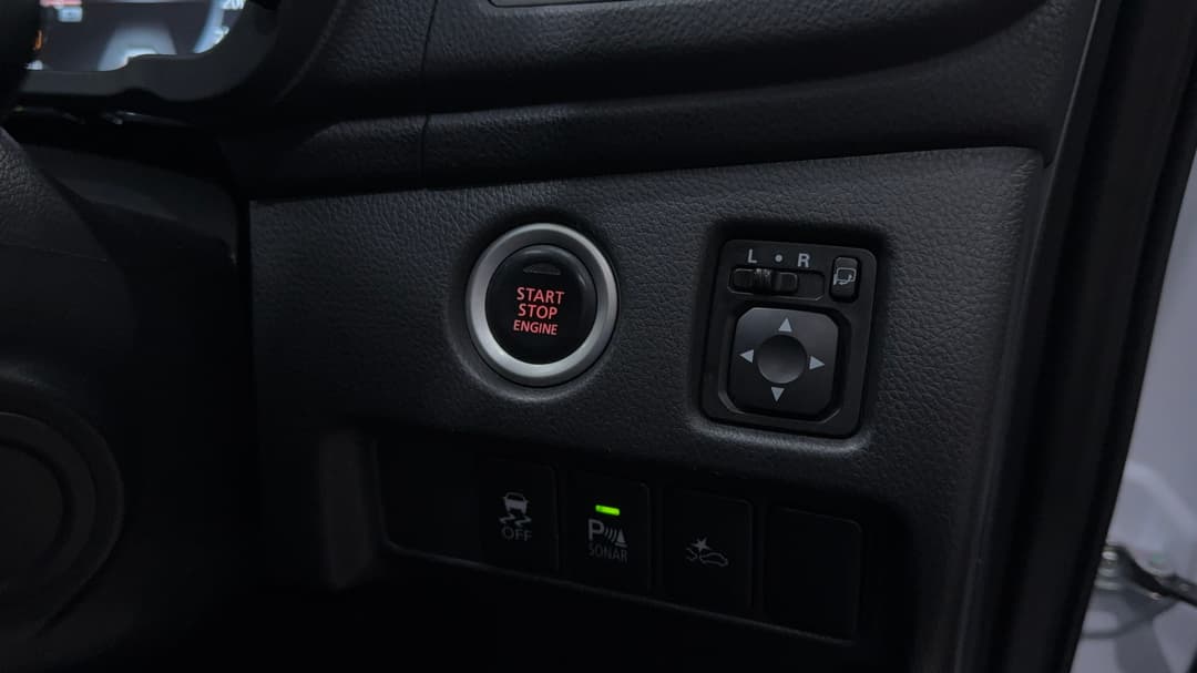 2022 Mitsubishi Pajero Sport Gsr (4WD) 7 Seat, Automatic, 108886 km, Utility Switches/Buttons