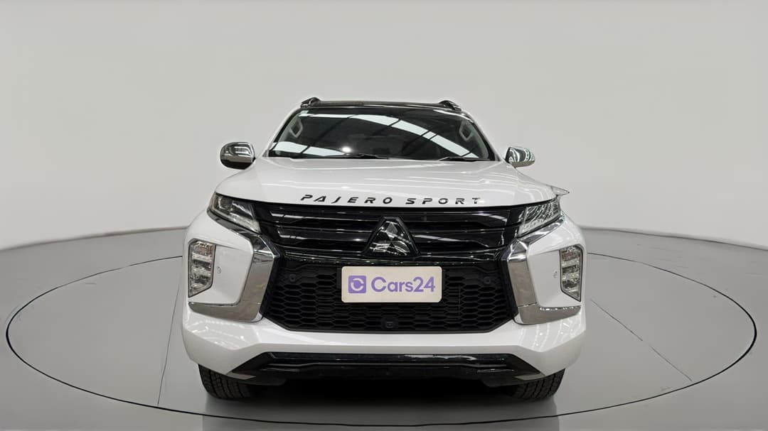 2022 Mitsubishi Pajero Sport Gsr (4WD) 7 Seat, Automatic, 108886 km, Front View