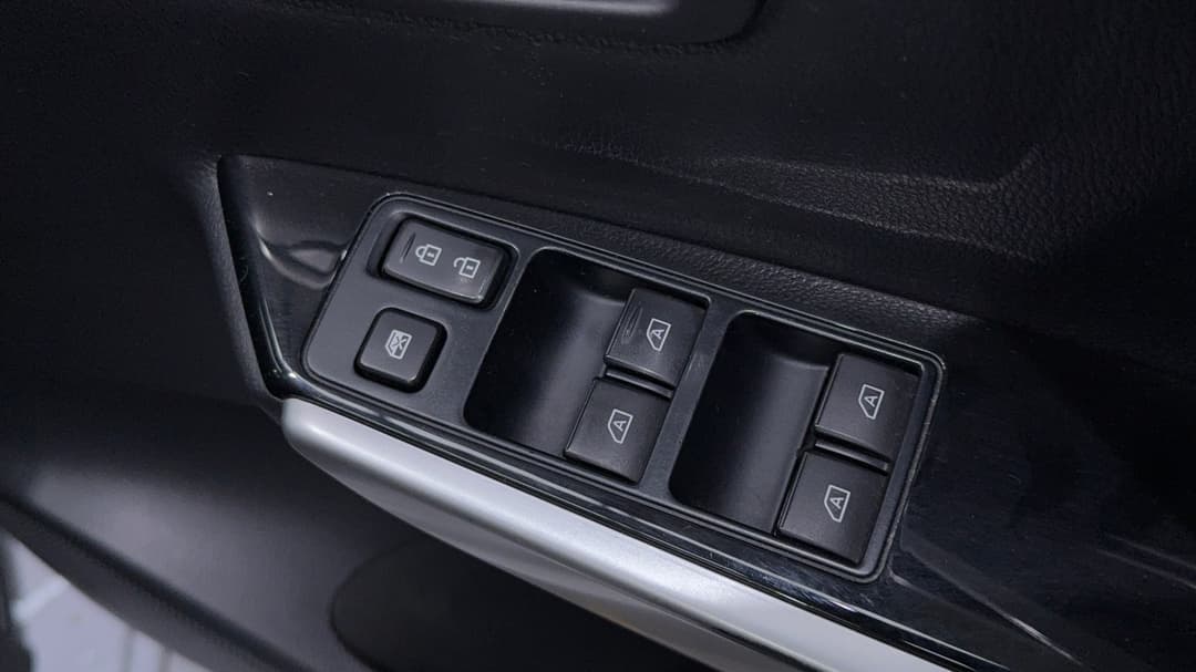 2022 Mitsubishi Pajero Sport Gsr (4WD) 7 Seat, Automatic, 108886 km, Drivers Side Door Panel Controls