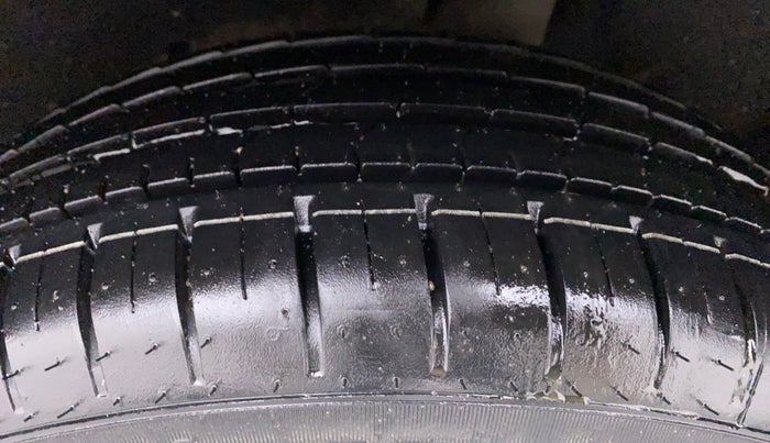 2019 Maruti Baleno ZETA 1.2 K12, Petrol, Manual, 85,471 km, Left Rear Tyre Tread