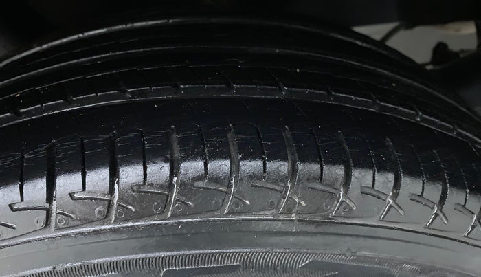 2018 Maruti Baleno DELTA 1.2 K12, Petrol, Manual, 27,065 km, Right Rear Tyre Tread