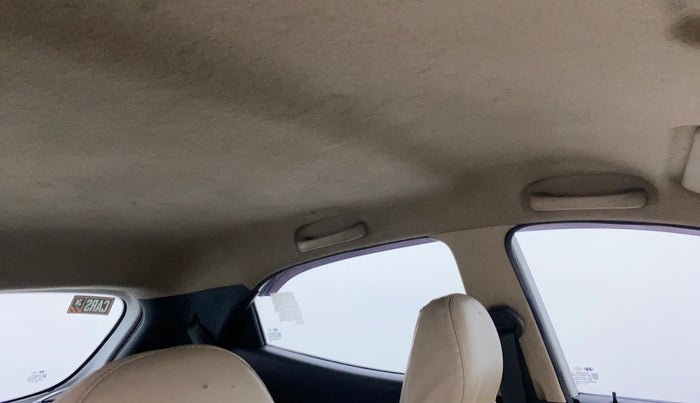 2014 Hyundai Eon ERA +, Petrol, Manual, 56,718 km, Ceiling - Roof lining is slightly discolored