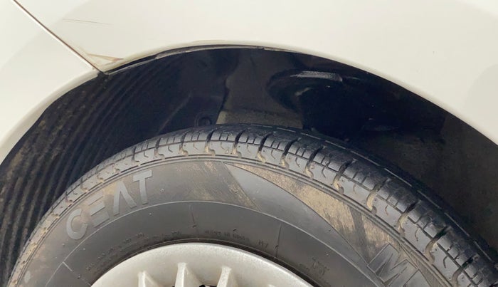 2014 Hyundai Eon ERA +, Petrol, Manual, 56,718 km, Left fender - Lining loose