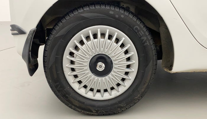 2014 Hyundai Eon ERA +, Petrol, Manual, 56,718 km, Right Rear Wheel